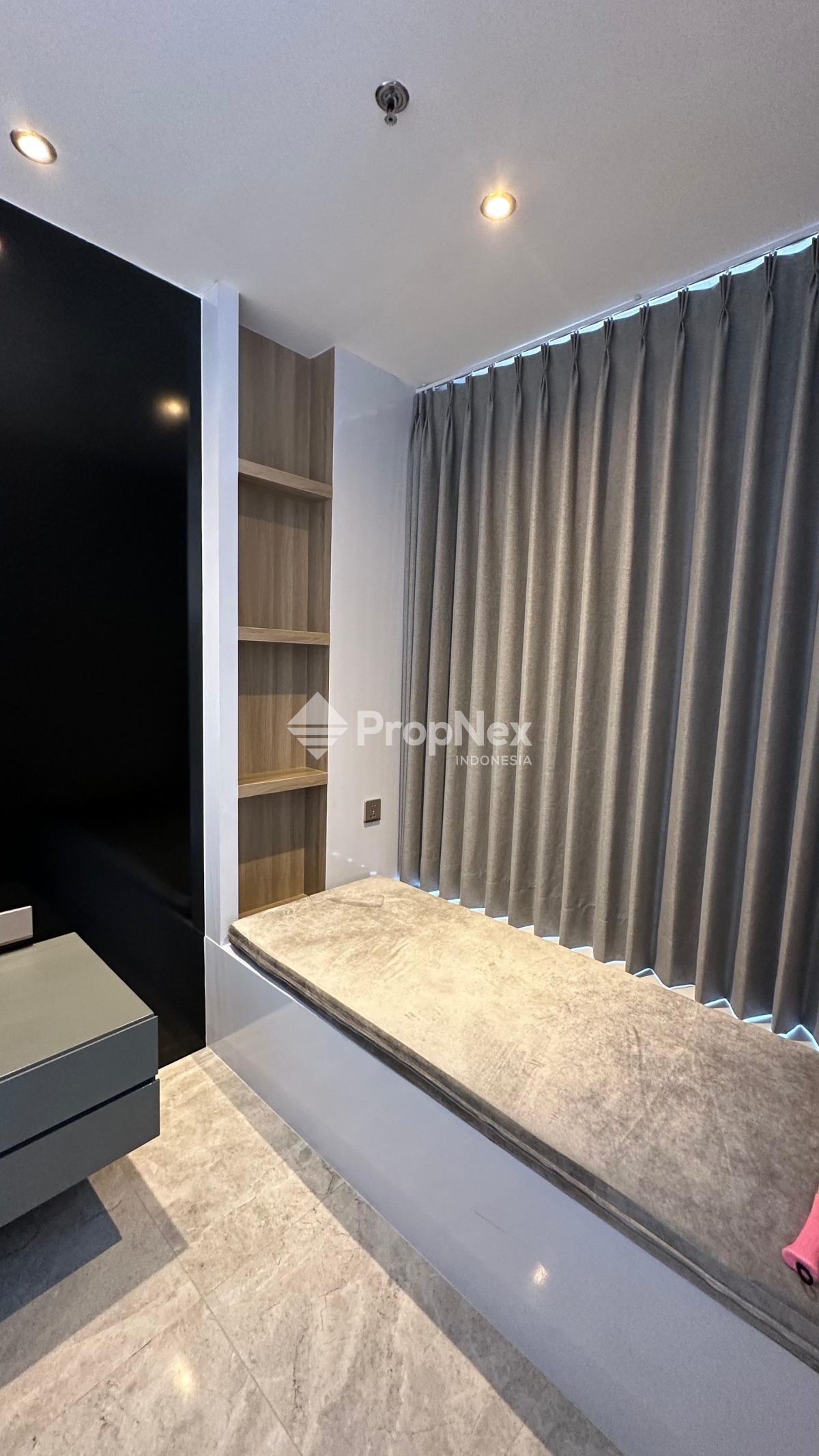 Apartement Avenue 88 2BR Bagus Furnished View City — foto 8